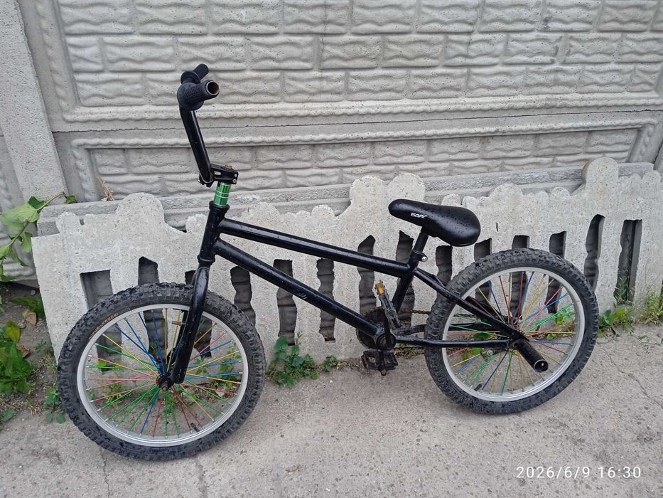 Велосипед bmx и подростковый велосипед
