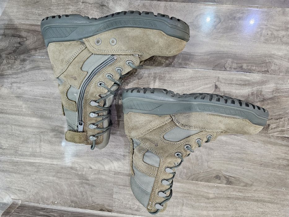 Bocanci militari Belleville cu fermoar in lateral nr 39-40.