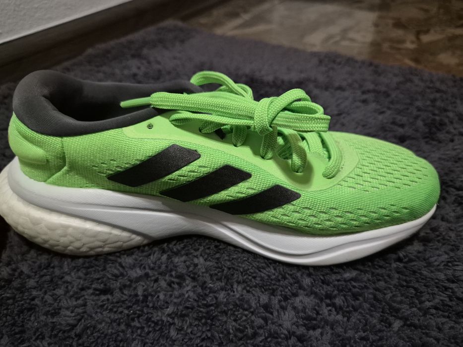 Adidas 35 номер NB 36 - номер красива маратонка