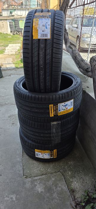 Гуми 275/35/20 Нови