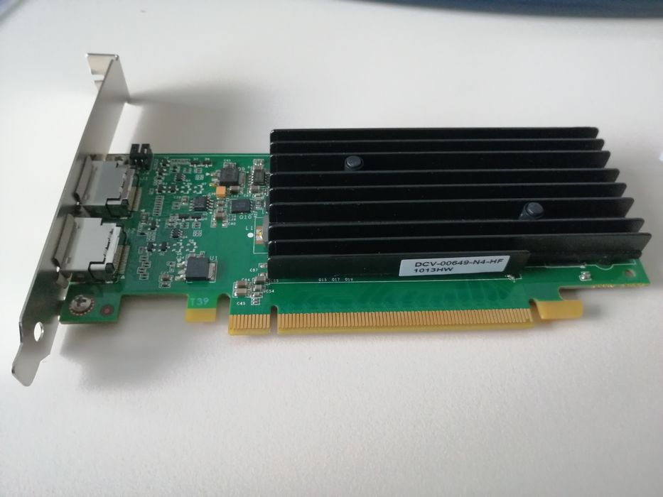 Quadro NVS 295 видеокарта