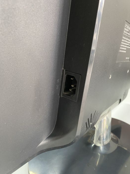 Монитор большой 27" FullHD