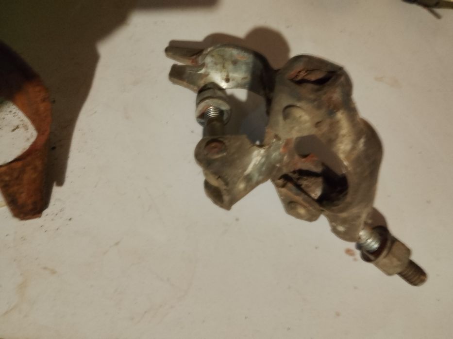 Скоби за скелета/skobi za skeleta!