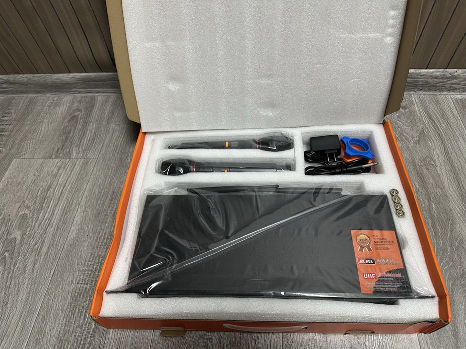 Двойной радиомикрофон JBL vm-500