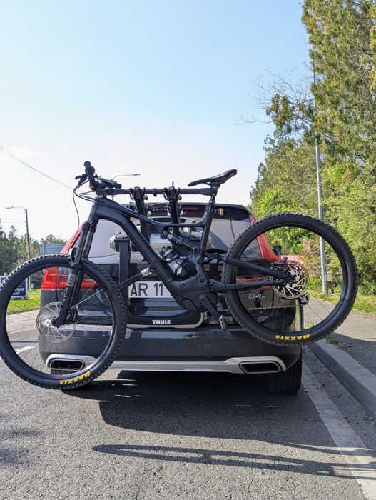 suport  auto Thule Raceway   992( 3 biciclete ) preț Fix ! 999 lei