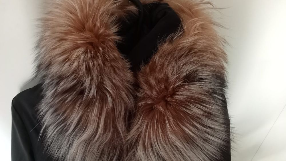 Продам парку женские