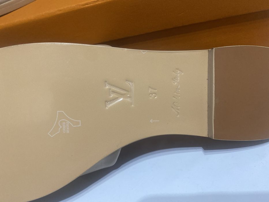 Papuci/Slapi Louis Vuitton dama premium