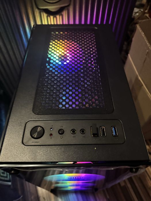 Мощен Геймърски Компютър (i5 / GTX 1070 Ti 8GB iChill / RGB)