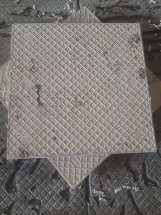 Б/у кафельная плитка Байтерек