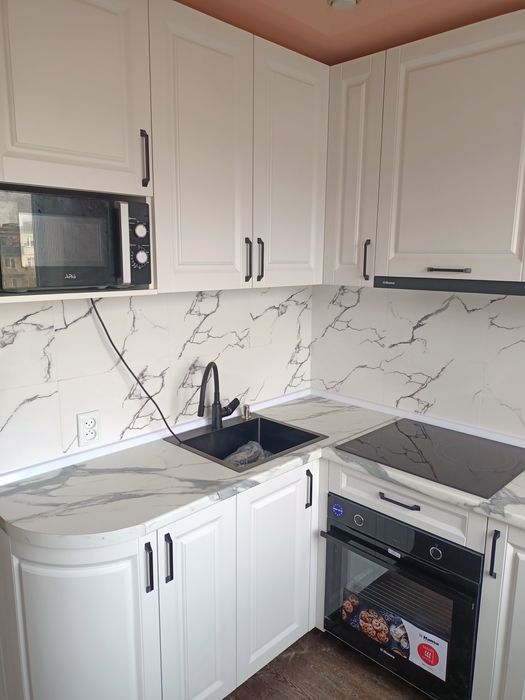 продается 3комнатная квартира