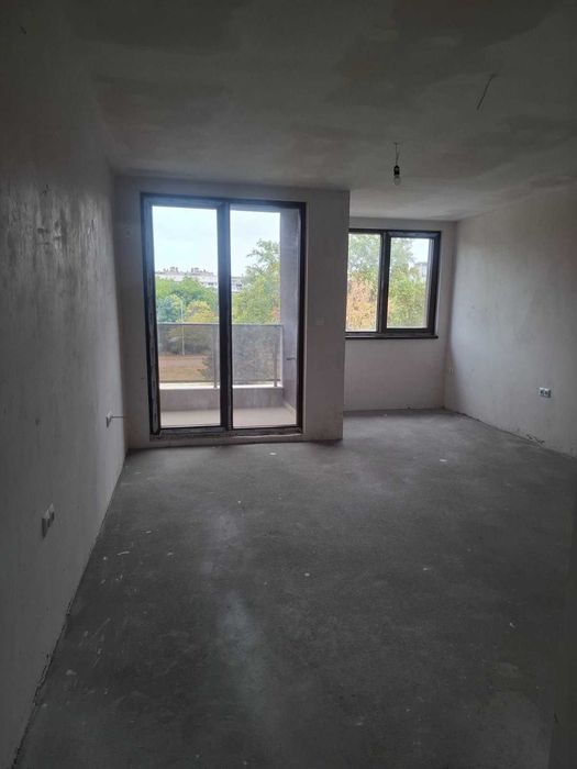 Продава се Едностаен апартамент в Казанлък - 41 кв.м за 1635 €/кв.м - Снимка #2