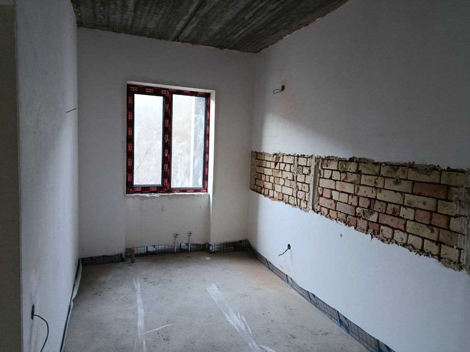 Двухэтажный дом, Таш.обл., Ташкентский район, Ойдин Хает МСГ