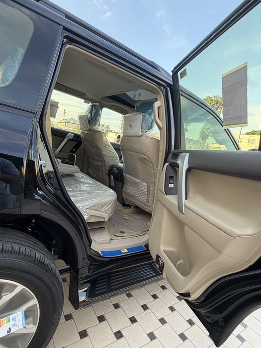 Tayota Prado Land Cruiser 150 VX Full Pozitsya