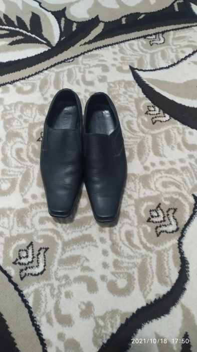 Туфли мужские. Продается