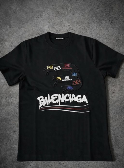Тениски на Balenciaga и LV