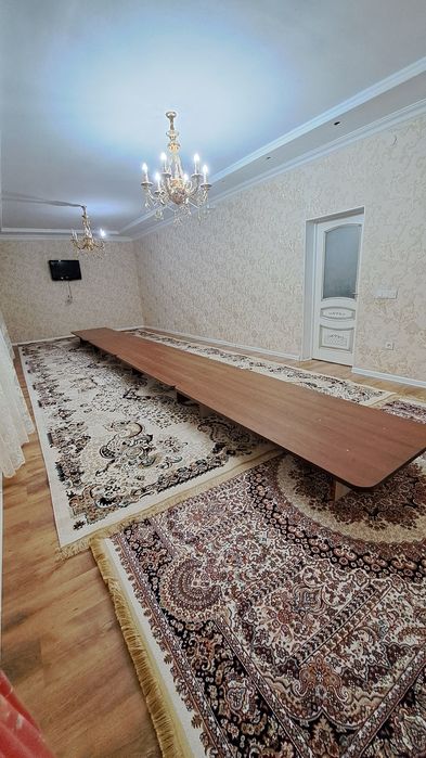 продаём низкий стол,жер стол