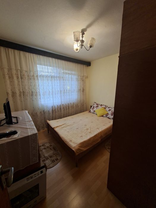 Închiriez apartament 2 camere