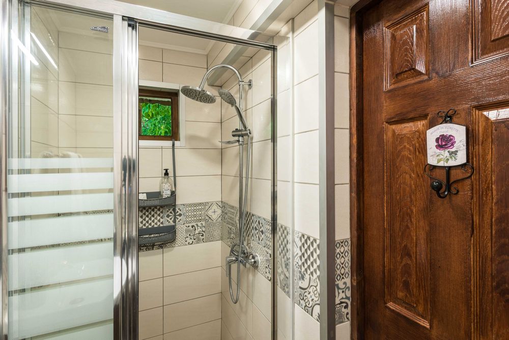 Продава се Къща в Варна, Гръцка махала - 185 кв.м за 1622 €/кв.м - Снимка #4