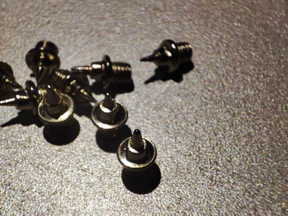 Шиповки Shenya почти новые