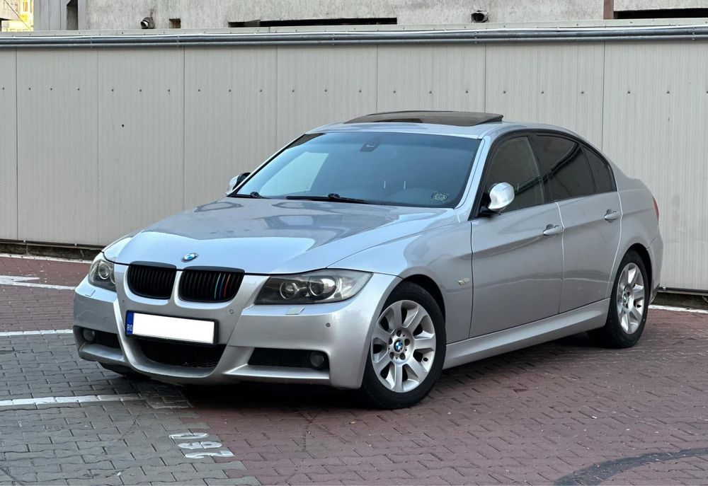 Bmw Seria 3/ E90/ 2006/ 2.0 diesel/ 163cp/ Pachet M / Trapa/ Navi Mare ...