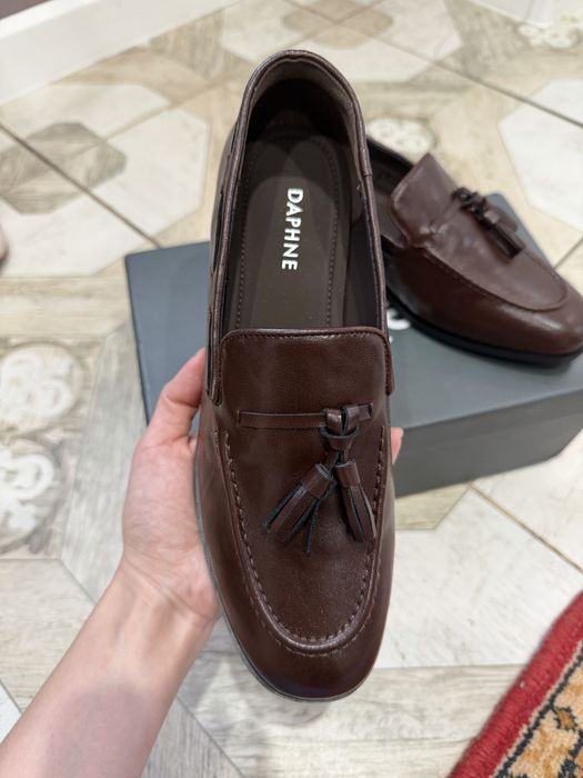 Лоферы коричневые новые