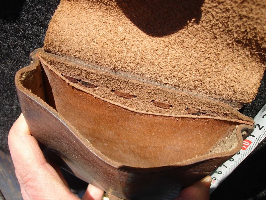 Кожена чантичка за колан за смартфон