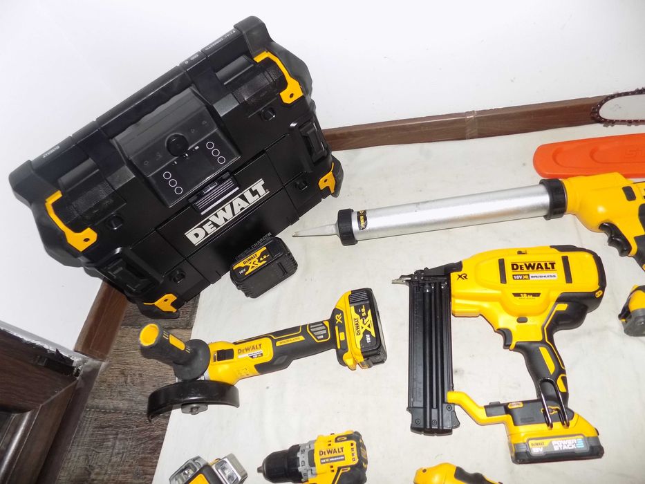 Pistol cuie DeWalt DCN 680 , Stihl MS 201 C , scule Bosch