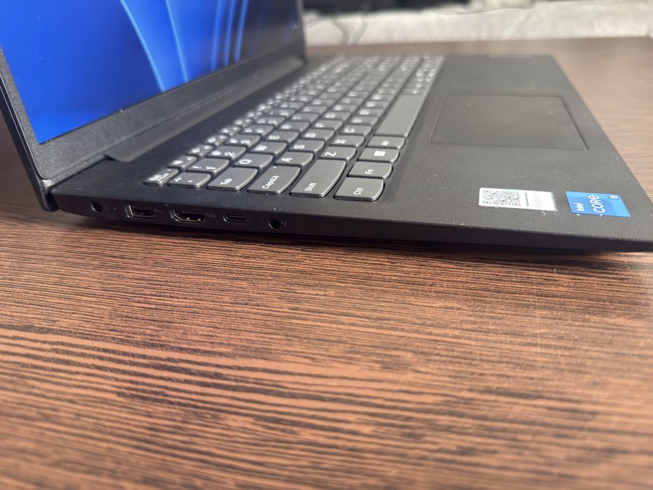 Lenovo V15 G4 IRU i5-13420H | 16GB RAM | SSD 512GB | Full HD
