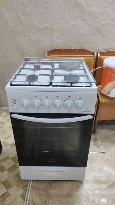 Продам газовую плиту