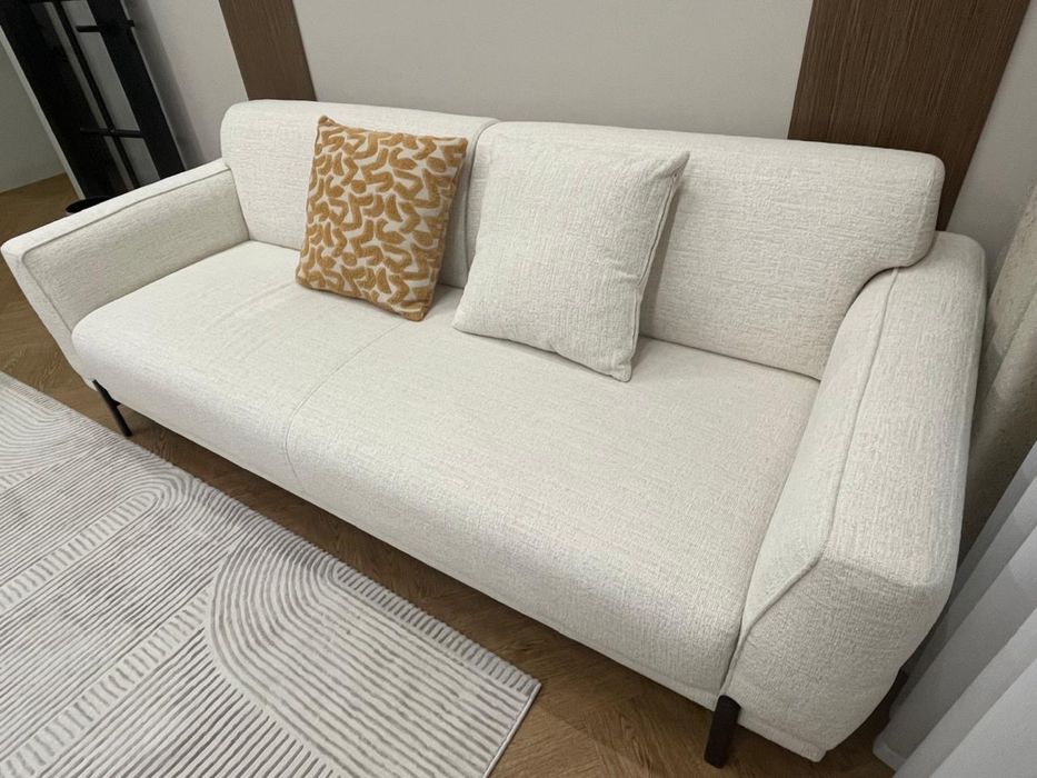 Продам диван отличного качества