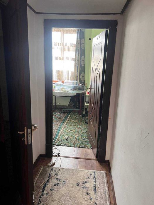 Срочна 2-хоналик дом сотилади. Без маклер.