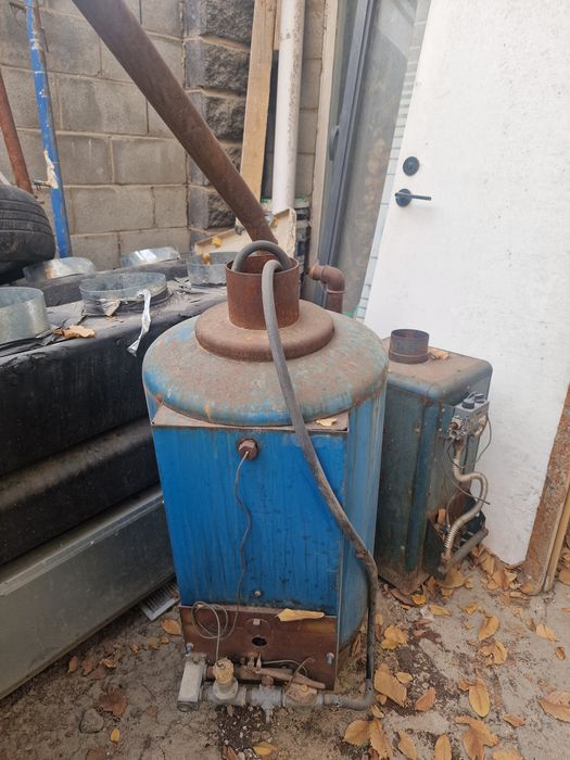 Продам газовую/угольнуь печь