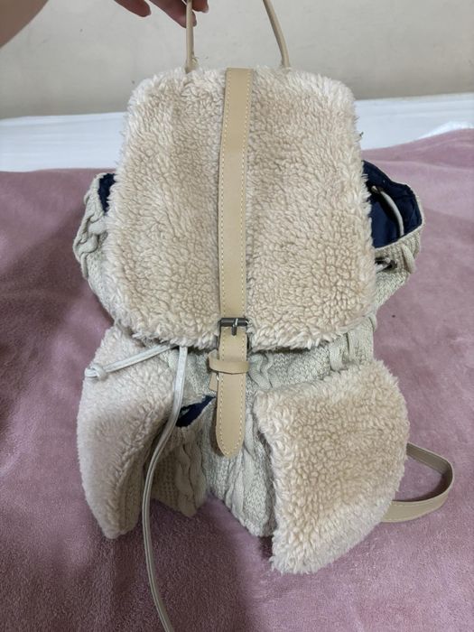 Дамска раница,много запазена