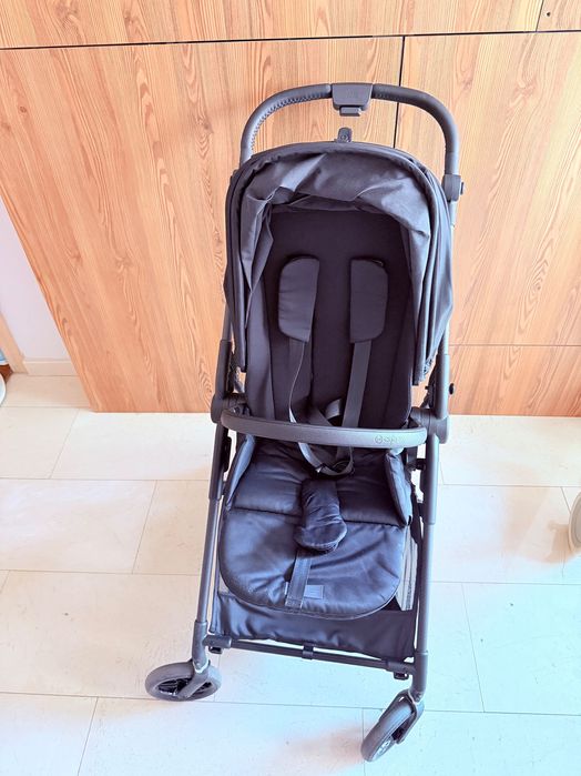 Cybex Gold Бебешка количка Melio Carbon Magic Black