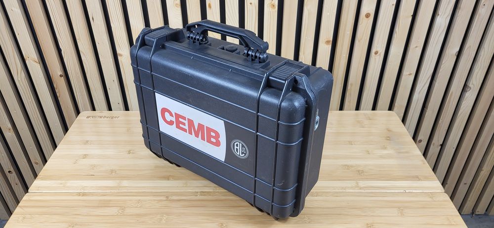 Echilibrare dimamica in doua plane si analizor de vibratii  CEMB