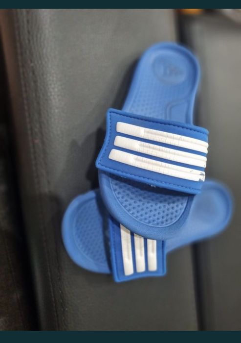 Papuci adidas baietel