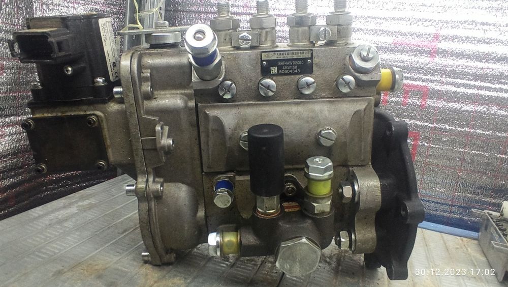 Топливный насос.