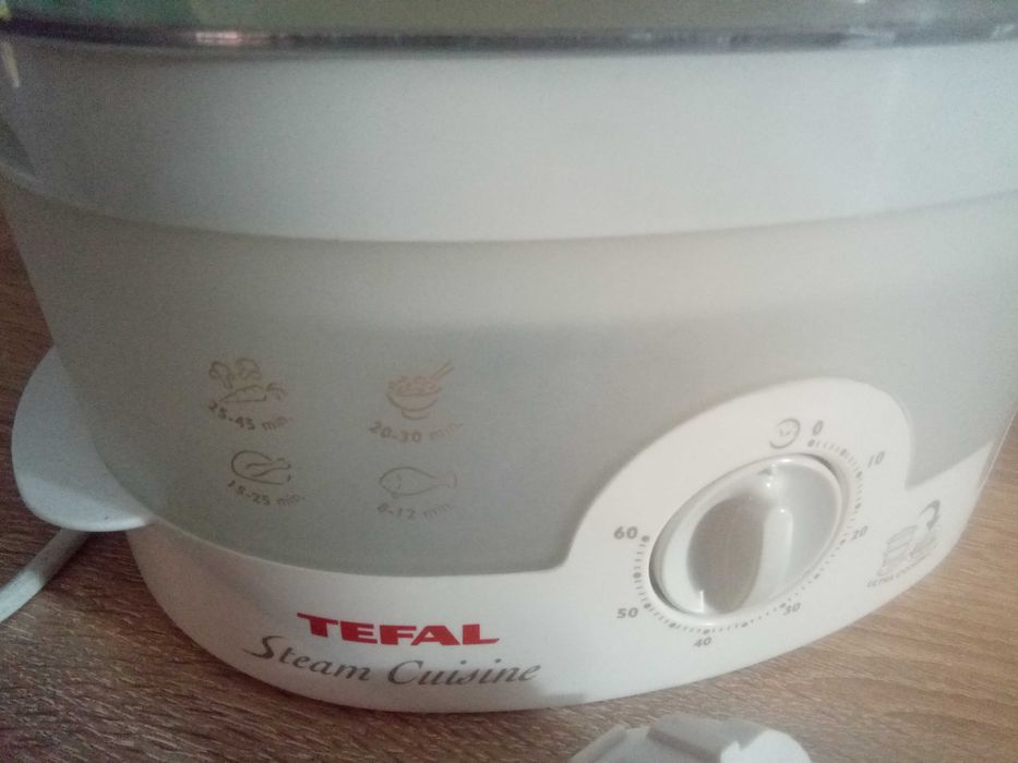 Aparat de gatit cu abur TEFAL STEAM CUISINE. NOU