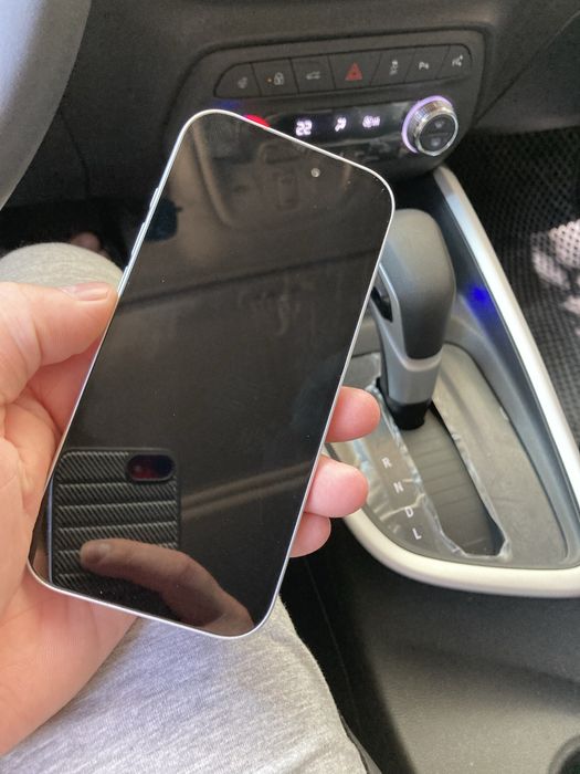 Iphone 17pro yangi ishlatilmagan