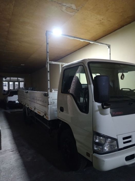 Грузоперевозки исузу