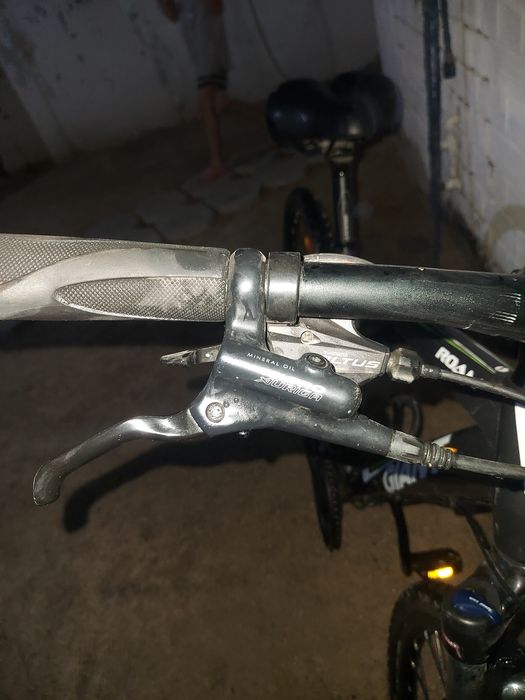 Продам велосипед GIANT 2