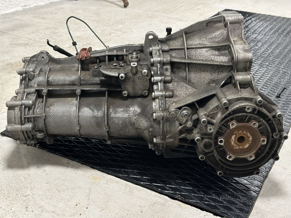 Ръчна скоростна кутия за Audi A4 B8 2.0 TDI