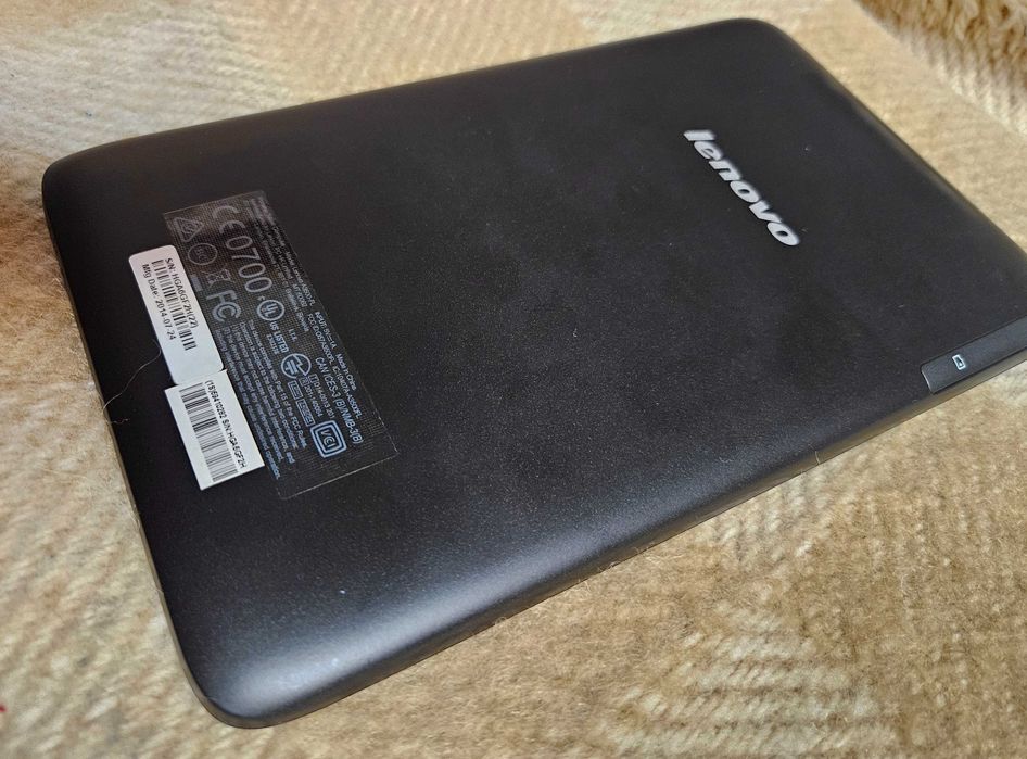 Таблет Lenovo A3500-FL