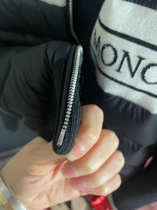 Geaca Moncler cu puf