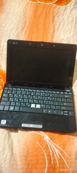 Ноутбук и два нетбука на запчасти