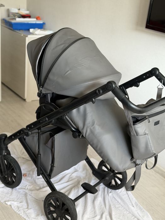 Продам коляску Anex e/type