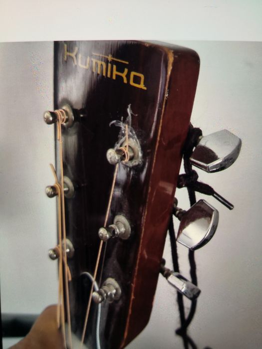Концертна китара Kumika