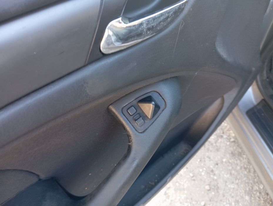 Продавам BMW E46 2.0 150 Фейслифт На части