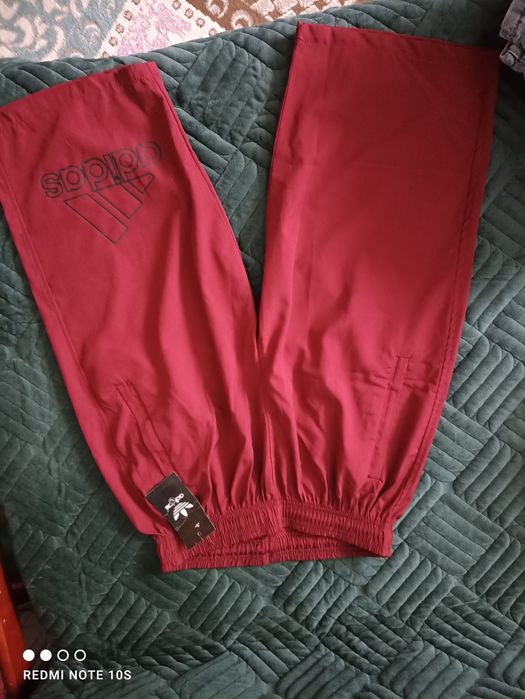 Продам шорты размер  46