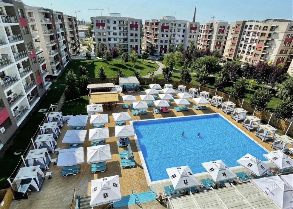 Apartament 2 camere + loc de parcare la scara